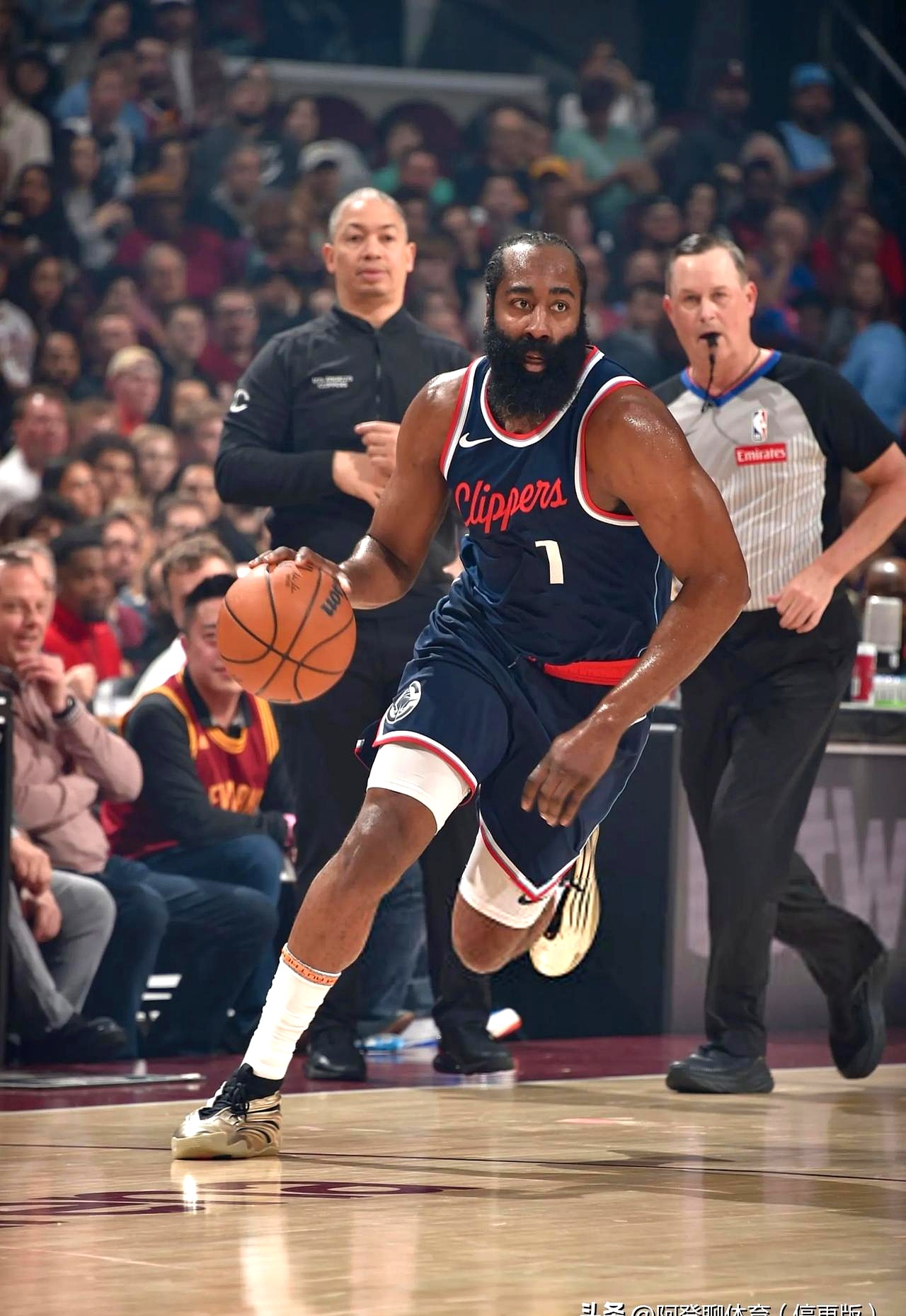 洛杉矶快船赛前扳平良机，志在全明星赛名次提升，赛场秩序良好，球探报告显示潜力的简单介绍