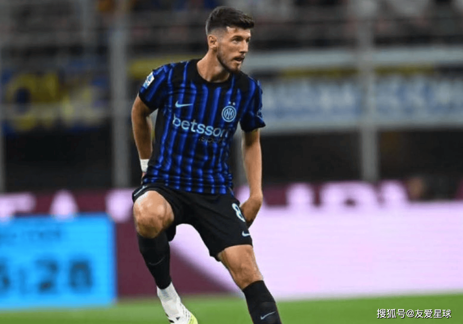 包含国际米兰迎全明星赛关键赛；今夜单刀错失；气氛紧张；身体对抗强度拉满的词条-MK sports